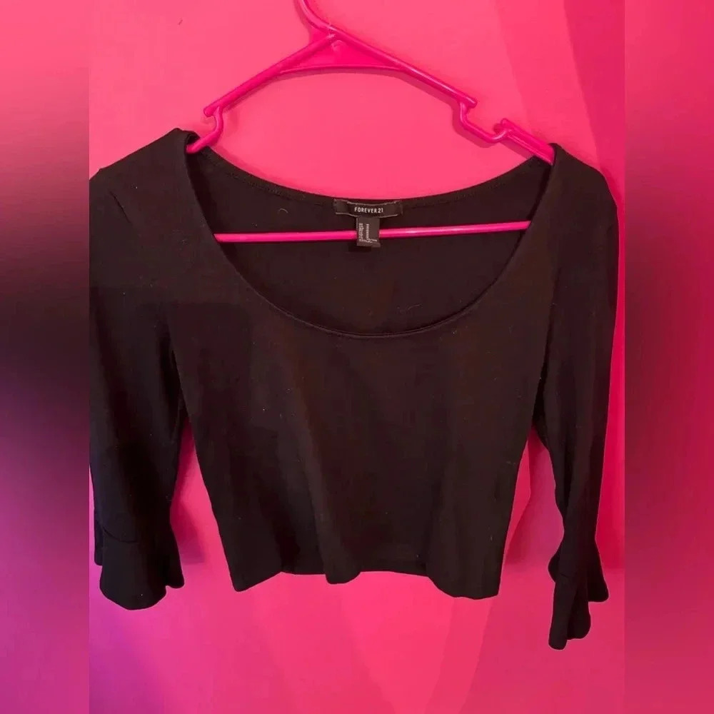 Black crop3/4 sleeve